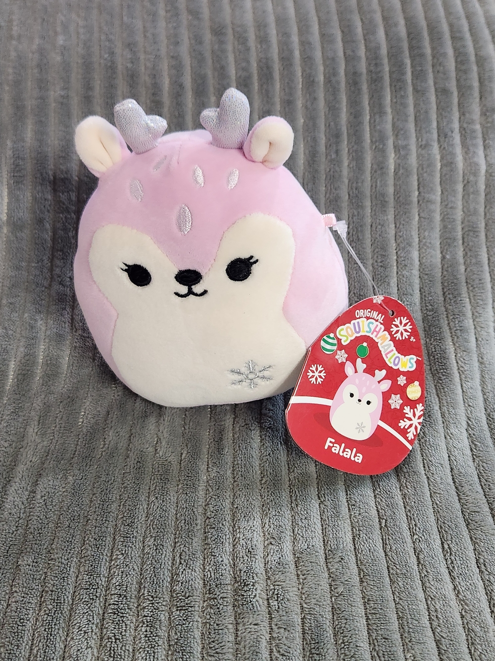 Squishmallows Falala the Pink Deer Christmas 5 inch Doe Snowflake